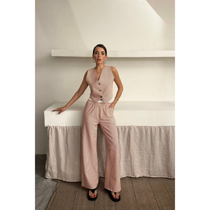 Conjunto de chaleco y pantalón a rayas WAFFLE-STRIPED color marrón para mujer - Product Image 2