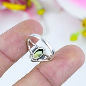 Natural Peridot Marquise Gemstone Unisex Solitario Anillo de bodas 925 Ajuste de bisel de plata esterlina Estilo vintage al por mayor - Product Image 3