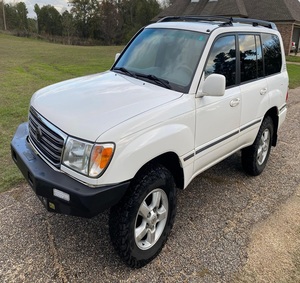 Vente flash - LandCruiser 2004 - Moteur V8 de 4,7 litres - 4 roues motrices - Product Image 1