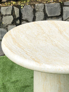 Mesa de Centro de Hormigón Travertino Minimalista Moderna Hecha a Mano con Acabado de Piedra y Base Esculpida para Sala de Estar - Product Image 3