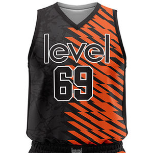 Ensemble de vêtements de sport respirants pour femmes, uniforme de basket-ball à manches courtes à séchage rapide, logo personnalisé, OEM personnalisable - Product Image 3