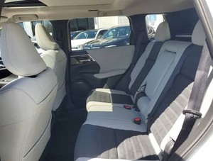 Mitsubishi Outlander SE FWD 2025 d'occasion en excellent état et abordable - Product Image 3