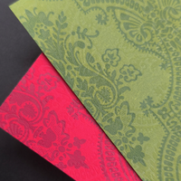 Emballage cadeau de spécialité épais 180g carton gaufré dur coloré feuille imprimée colorée papier cartonné