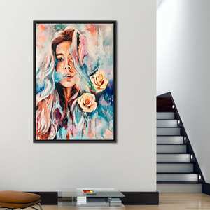 Obra de arte impresa en lienzo: diseño floral vibrante para una decoración de pared elegante, con marco negro - Product Image 1