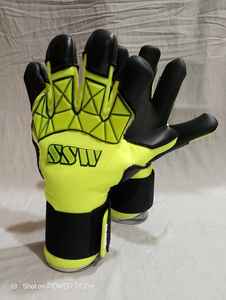 Gants de gardien de but personnalisés de vente chaude pour enfants et adultes gants de gardien de but extérieurs en latex anti-dérapants personnalisés - Product Image 5