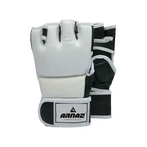 ถุงมือ MMA หนัง PU มีสายรัดตีนตุ๊กแกที่ปลอดภัยสำหรับปรับง่ายถุงมือ MMA พร้อมแผ่นดูดซับแรงกระแทก - Product Image 1