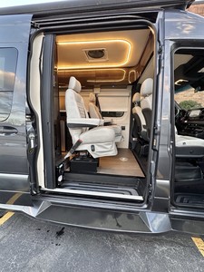 สภาพดีเยี่ยม ปี 2022 เมอร์เซเดส-เบนซ์ สปรินเตอร์ 3500 พร้อมส่ง - Product Image 3