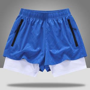 Pantalones cortos deportivos para correr para hombre, ropa de gimnasio, pantalones cortos dobles con cintura elástica, bolsillos sólidos ajustables de ajuste regular - Product Image 3