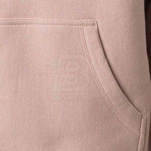 เสื้อฮู้ดผู้ชายทรงเข้ารูป น้ำหนักเบา ผ้าทึบแสง พิมพ์โลโก้ตามสั่งที่อก ทนทาน ระบายอากาศดี ดีไซน์เรียบง่าย สำหรับฤดูหนาว - Product Image 6