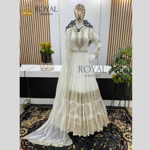 New White Color Faux Georgette con Secuencia de bordado Trabajo largo Aanarkali Vestido con traje Dupptta en Tarifa de mayorista - Product Image 1