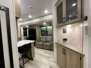 Nuevo 2026 Keystone C-o-l-e-m-a-n L-e-g-a-c-y 2800S-U-N-D-E-C-K - Product Image 6