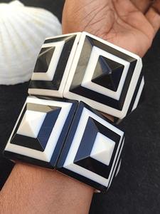 JINYOU 5555 nouveautés plusieurs couleurs bracelet jonc ouvert en résine forme torsadée style vintage bracelet étanche - Product Image 4