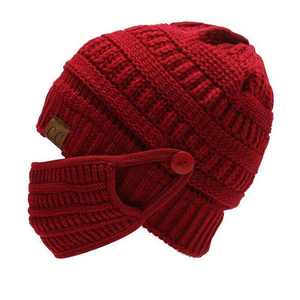 Bonnet unisexe personnalisé avec impression numérique intégrée et masque intégré - Product Image 4