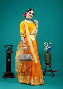 ชุดส่าหรีผ้าไหมออร์แกนซ่าพร้อมเส้นขอบ,ชุดแฟนซีสวมใส่ในงานปาร์ตี้ชุดส่าหรีแบบดั้งเดิม - Product Image 3