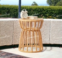 Tabouret d'extérieur unique en rotin et bambou naturel, personnalisable, mobilier de maison portable et léger pour salon et appartement