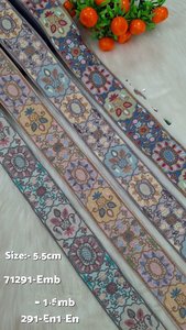 Dentelles brodées à la main avec des motifs miroir pour les bordures de saree ethniques et les accessoires de vêtements pour l'artisanat DIY en longueur de 9 mètres - Product Image 4