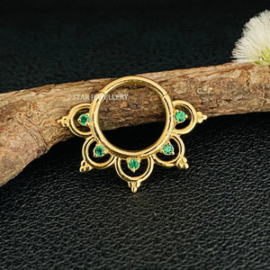 14K Or Massif CZ Vert Diamant Daith Piercing Fine Jewelry. - Product Image 4