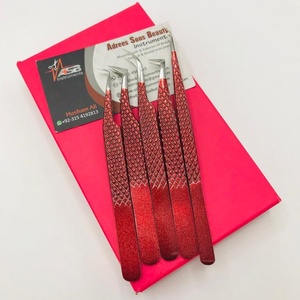 Pinzas de extensión de pestañas profesionales probadas a mano, rojo granate, Punta puntiaguda de acero inoxidable sostenible japonesa, Etiqueta Privada - Product Image 5
