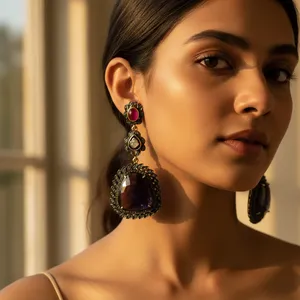 Boucles d'oreilles pendantes vintage plaquées noir avec améthyste, rubis et pierre verte, bijoux de fête pour femmes, boucles d'oreilles tendance - Product Image 2
