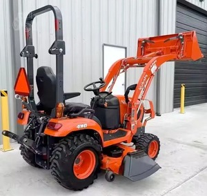 Tracteur compact Kubota BX261 |   Tracteur diesel 4x4 de 26 CV pour l'agriculture et l'aménagement paysager - Product Image 2