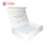Petite boîte-cadeau magnétique avec logo laminé Boîte d'expédition d'emballage en papier dur blanc en carton écologique