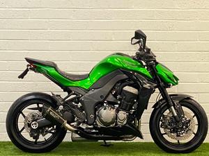 Motocicleta Kawasaki Z1000 Usada de Calidad al por Mayor al Mejor Precio con Muy Poco Kilometraje, Moto Deportiva de 1000cc en Venta - Product Image 3