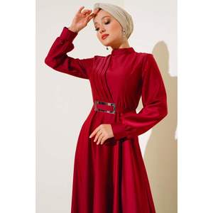 Robe modeste en satin plissé bordeaux entrecroisé - Product Image 1