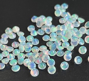 Ópalo Natural Redondo con Corte Facetado de 2.5mm - Gema Suelta de Calidad Super Multifuego Vijay Enterprises 0.10-5ct - Product Image 1