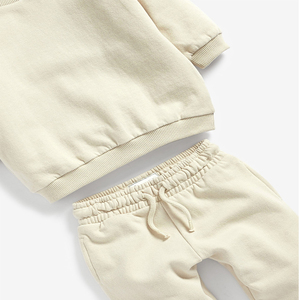 Chándal de hombre de servicio OEM, chándal de manga larga y tela ligera para niños, chándal ajustado de tendencia superior para niños - Product Image 2