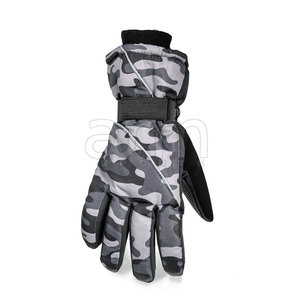 Latest Design High Quality Factory Made Price Winter Gloves Lightweight Durable Breathable Winter Gloves Made In Pakistan - Product Image 4
