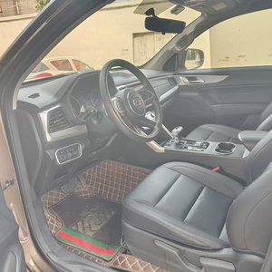 Camioneta Doble Cabina Diésel 2.0 T 2024 |   Manual/Automático, sin accidentes, listo para conducir, en buen estado. - Product Image 3