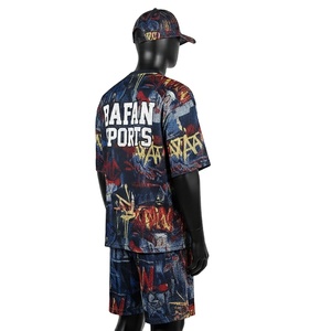 Conjunto deportivo ligero de poliéster para hombre, conjunto corto de malla atlética, tela transpirable de 160 GSM, colores llamativos, logotipo personalizado para conjuntos masculinos - Product Image 5