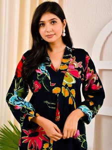 Superbe robe mi-longue trapèze à imprimé ethnique et short élégant à revers pour le jour et le soir pour la vente en gros - Product Image 6