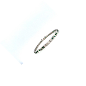 Pulsera de Tenis de Plata de Ley 925 con Diamantes y Esmeraldas para Regalo y Uso en Fiestas para Mujeres - Product Image 4