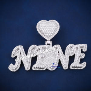 Colgante de lujo de Plata de Ley 925 con elegante diamante atemporal elegancia VVS claridad corazón carta patrón Moissanite joyería - Product Image 1