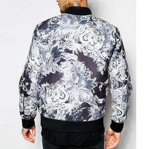 Chaqueta universitaria de béisbol de satén de seda a la moda de alta calidad personalizada Unisex, la mejor opción a granel con logotipo frontal, bombardero con cuello levantado - Product Image 2