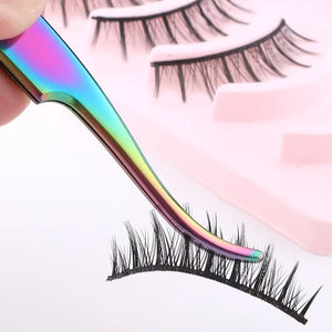 Pinzas para pestañas hiperbólicas de acero inoxidable de alta calidad, herramientas de belleza con puntas curvas e inclinadas para pestañas artificiales - Product Image 5