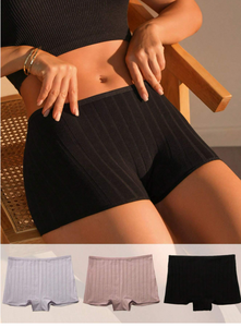 Sous-vêtements féminins haut de gamme, tongs en nylon/spandex de haute qualité, écologiques, respirants, taille mi-haute, emballés dans des sacs en plastique, fabriqués à Hanoï - Product Image 4