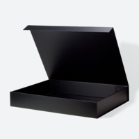 Boîte cadeau rigide magnétique noire de luxe C3 peu profonde, emballage en tissu recyclable avec pelliculage mat, légèrement pliée pour vêtements en tricot