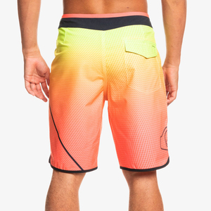 Pantalones cortos deportivos de verano personalizados para hombre, diseño de LICRA ecológico con cintura media elástica para playa, deportes informales y surf - Product Image 5