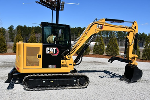 รถขุดมือสอง Caterpillar 305.5E บุ้งกี๋ 0.2 ลบ.ม. น้ำหนักใช้งาน 5 ตัน พร้อมเครื่องยนต์และปั๊ม คุณภาพดี ขาย - Product Image 3