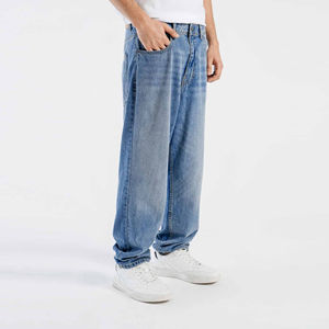 กางเกงยีนส์ทรงหลวมสำหรับผู้ชายทรงหลวมใส่สบายดีไซน์ดีที่สุดสำหรับใส่ในชีวิตประจำวัน - Product Image 1