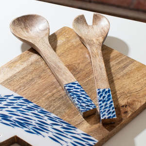 Royal Artisans Hermoso diseño Hecho a mano Servidores de ensalada de madera Set A granel Venta al por mayor Utensilios de cocina Cucharas - Product Image 1