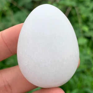 ไข่มุกหยกขาวธรรมชาติคุณภาพพรีเมียม สำหรับบำบัดรักษา ศิลปะทำมือ ของสะสมตามหลักฮวงจุ้ย - Product Image 3