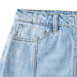 กางเกงขาสั้นผ้ายีนส์ขาสั้นของผู้หญิง100% ขาสั้นผ้าคอตตอนสีฟ้า - Product Image 3