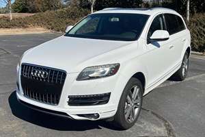 Audi Q7 TDI Prestige 2012 d'occasion, très bien équipée, non modifiée, Turbodiesel V6, transmission intégrale, sans réserve - Product Image 2