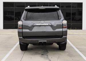 2018 para 4Runner SR5 4x2 4dr SUV, Volante a la Izquierda, Automático - Product Image 3