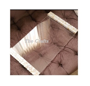 ถาดเสิร์ฟอะคริลิคพร้อมด้ามจับไม้ถูพื้นสำหรับอุปกรณ์โรงแรมถาดชากาแฟอาหารและขนมขบเคี้ยว - Product Image 1