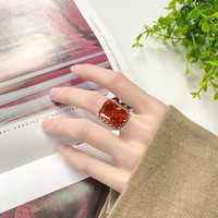 Bague pavée luxueuse : 15*20 mm, diamants fantaisie simulés à haute teneur en carbone en laiton (jaune/bleu royal/rose/rouge)
