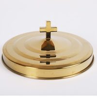 Pyx de communion en laiton avec dessus en croix pour l'église catholique utiliser un vaisseau sacré pour l'autel de la sainte eucharistie culte de masse utilisation liturgique